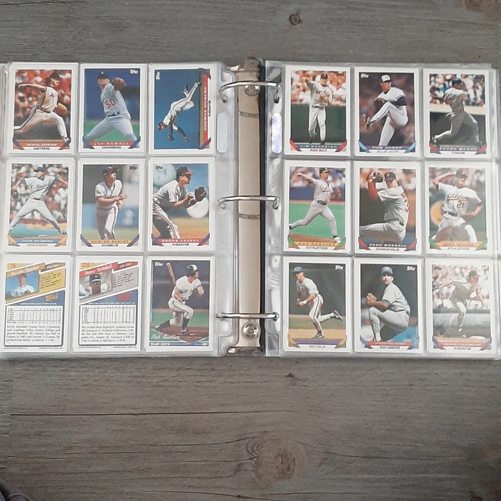 MLB Baseball Card Collection - Picture 17 of 17